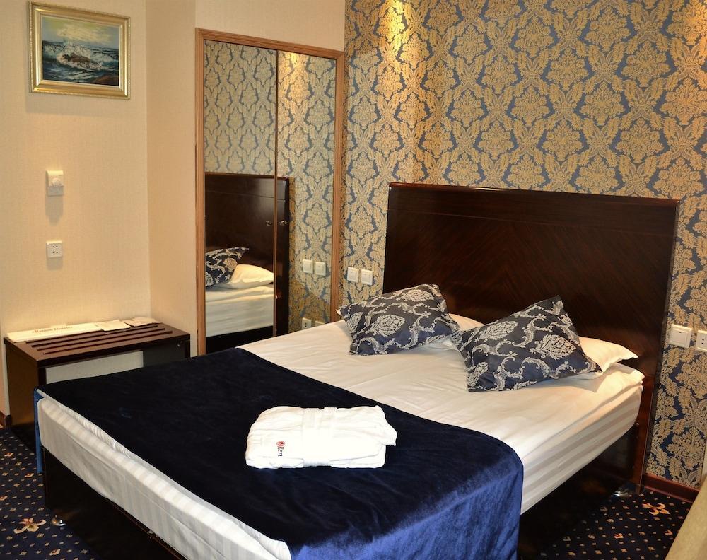 Renion Hills Hotel อัลมาตี ภายนอก รูปภาพ