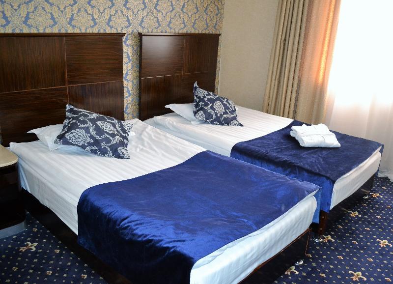 Renion Hills Hotel อัลมาตี ภายนอก รูปภาพ