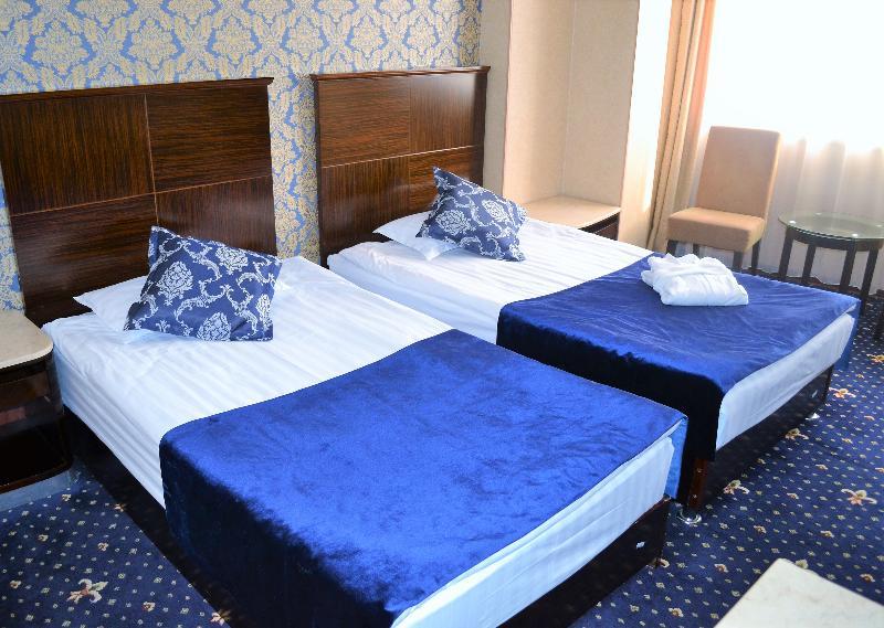 Renion Hills Hotel อัลมาตี ภายนอก รูปภาพ