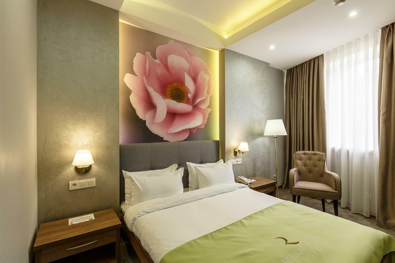 Renion Hills Hotel อัลมาตี ภายนอก รูปภาพ