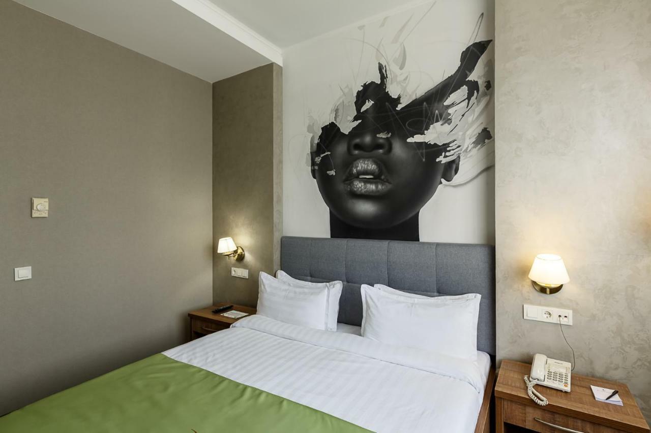 Renion Hills Hotel อัลมาตี ภายนอก รูปภาพ